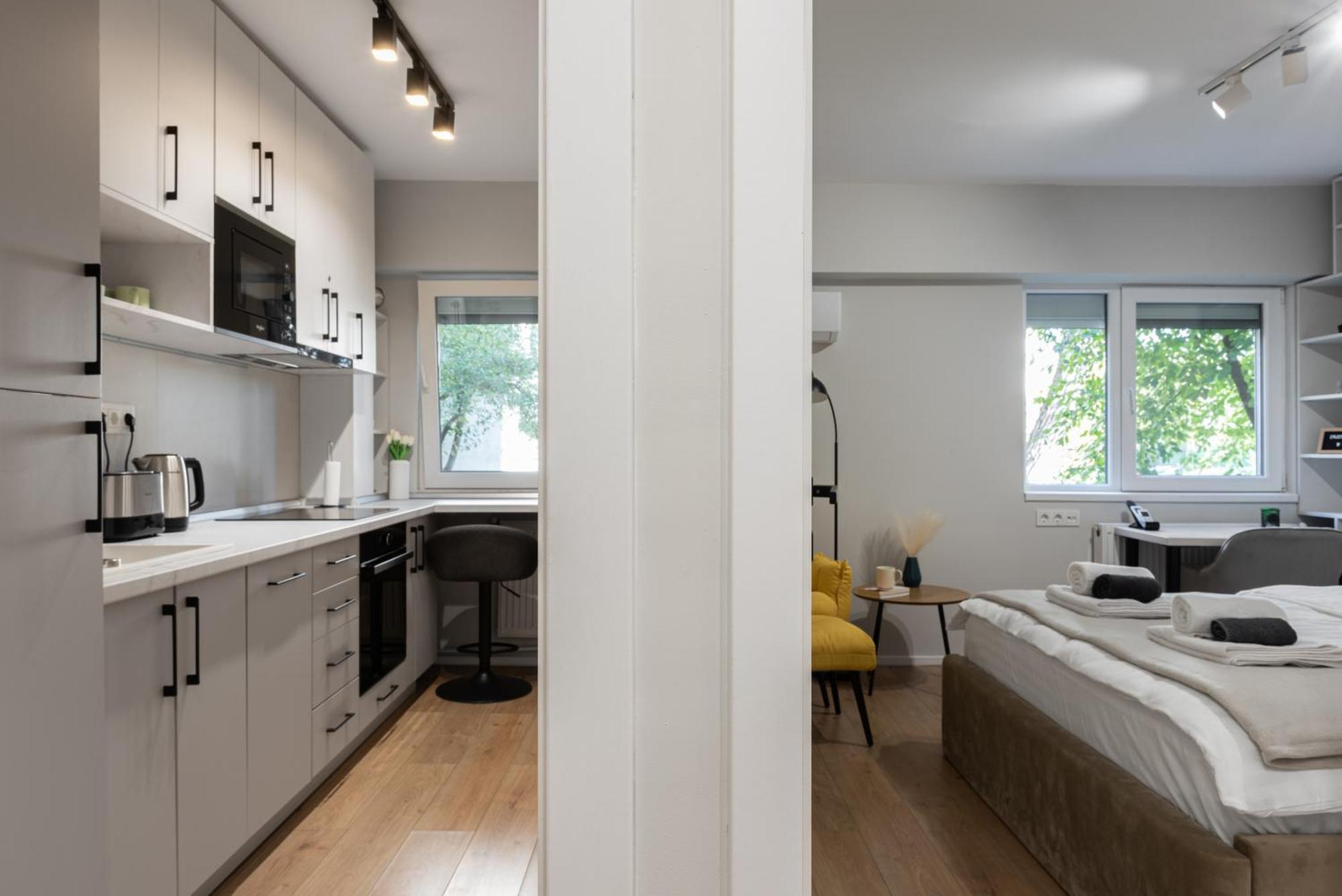 Clujstays Studio Close To City Center Bagian luar foto